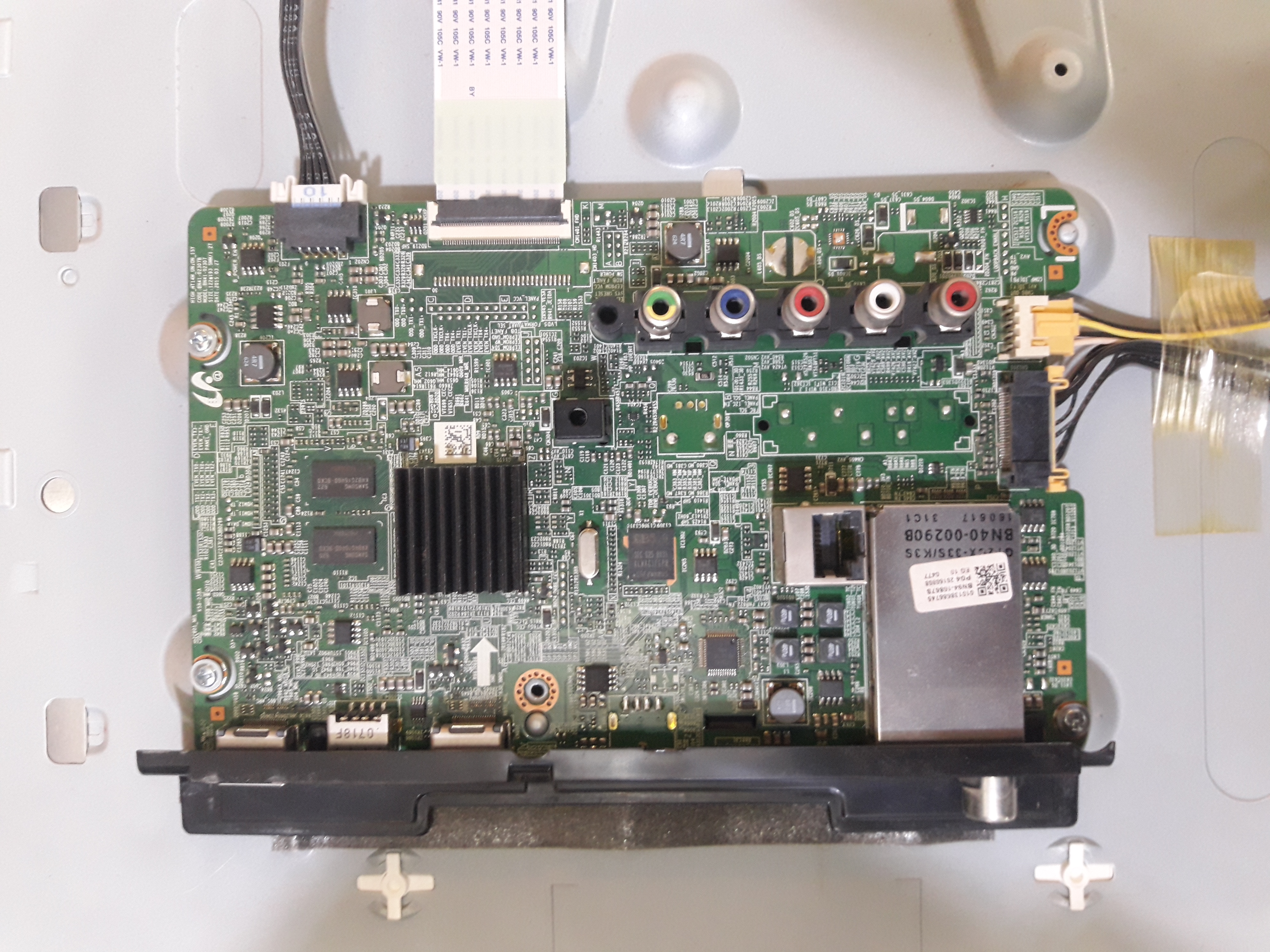 برد مین ال ای دی سامسونگ (UA40J5200AK)