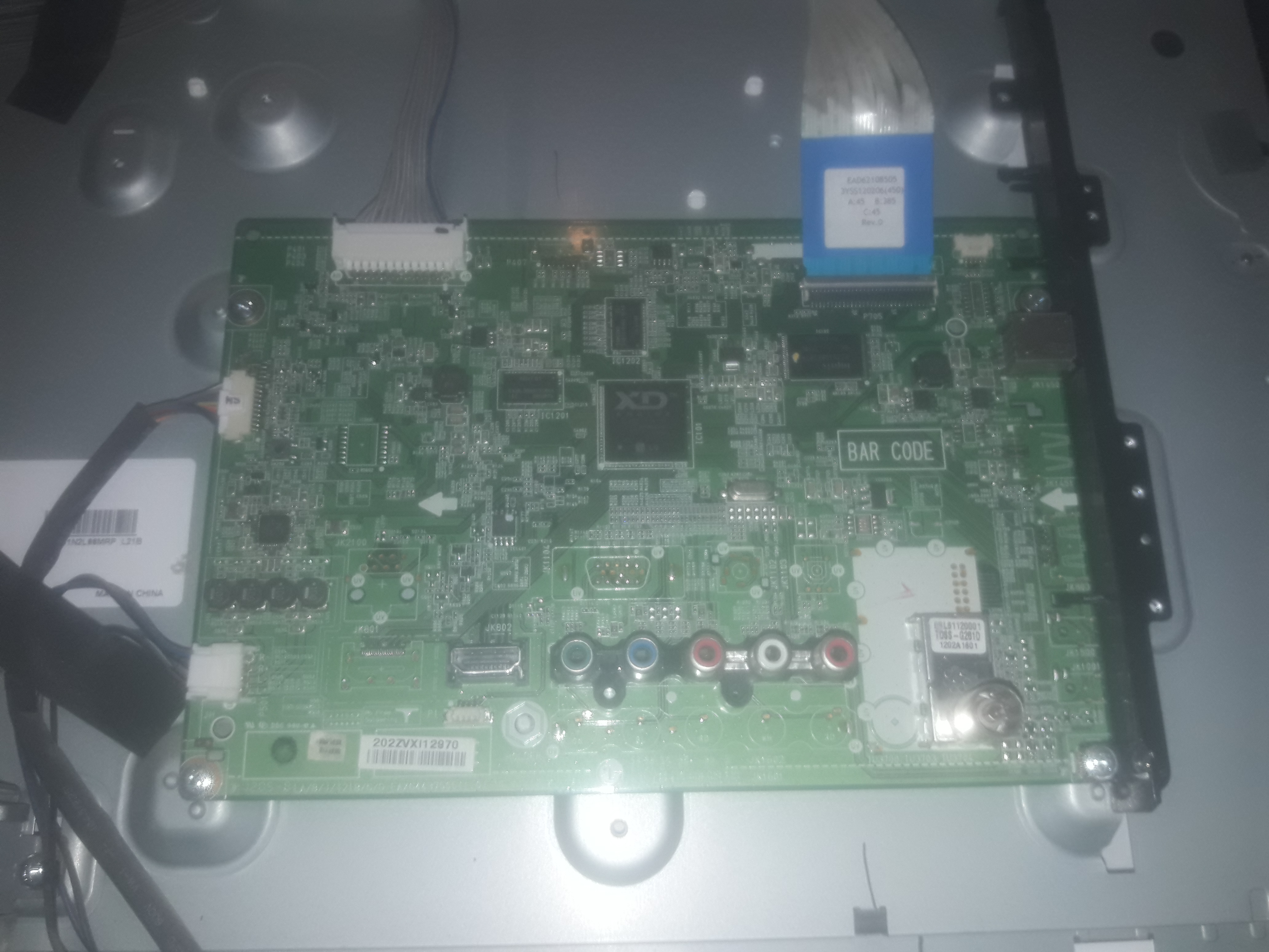 برد مین ال ای دی الجی (32CS4600)