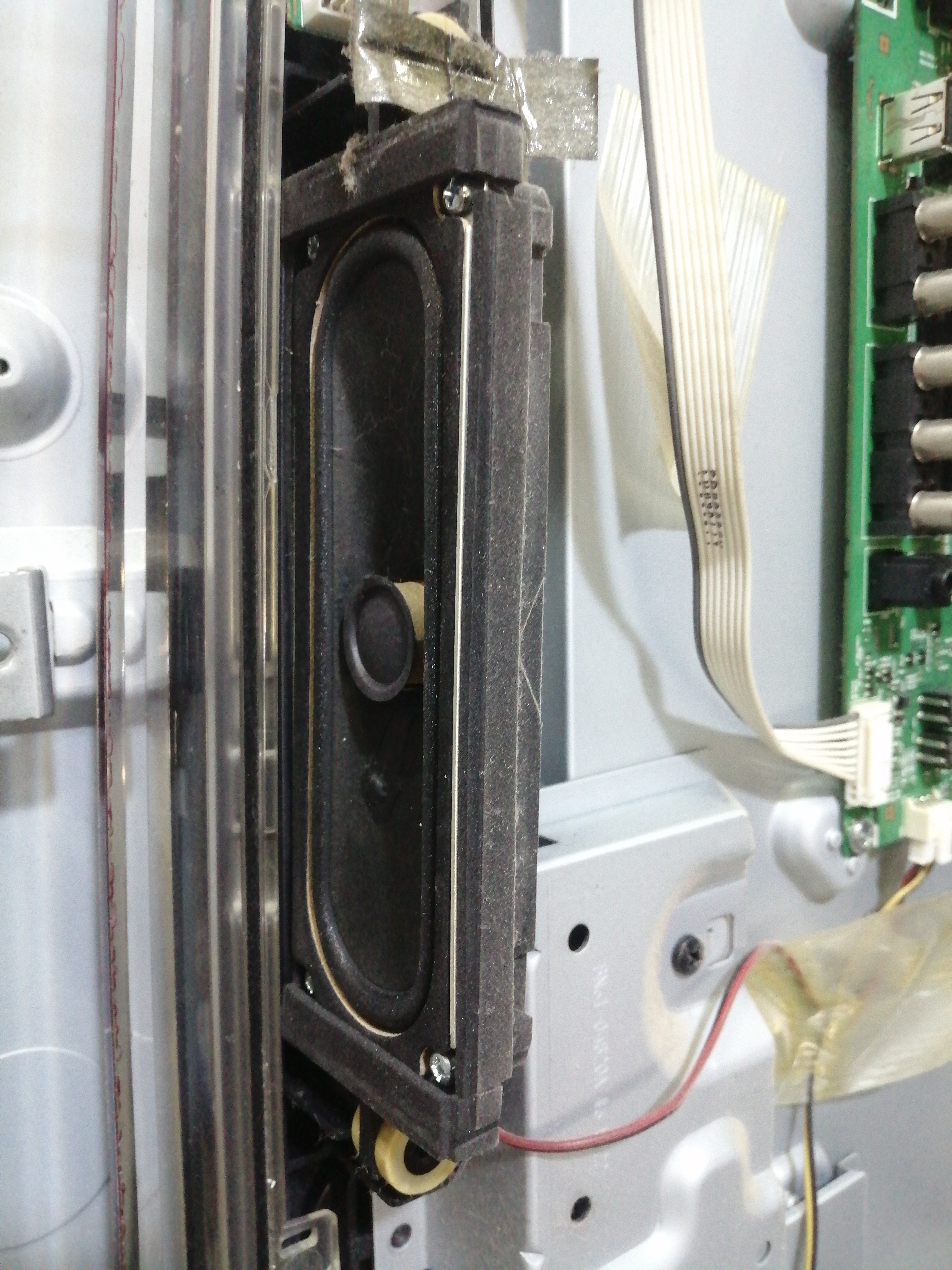 بلندگو ال سی دی سامسونگ (LA32B450C4)